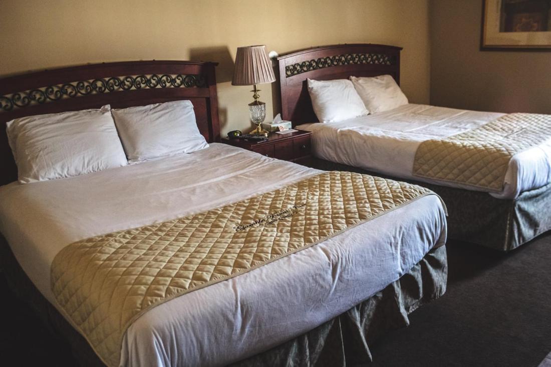 Gamble Farm Inn And Suites Jersey Shore Oda fotoğraf